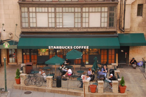 Starbucks Cafe from my room at Jury's hotel. Dupont Circle, Washington DC.  Photo Chulie de Silva