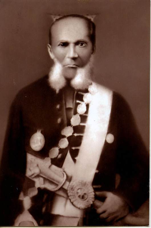 Mudaliyar Andris Perera Abhaya Karunaratne Dissanayake of Dissanayake Walauwa, Nalluruwa, Panadura, Sri Lanka. Circa 1880s.Copyright Chulie de Silva.